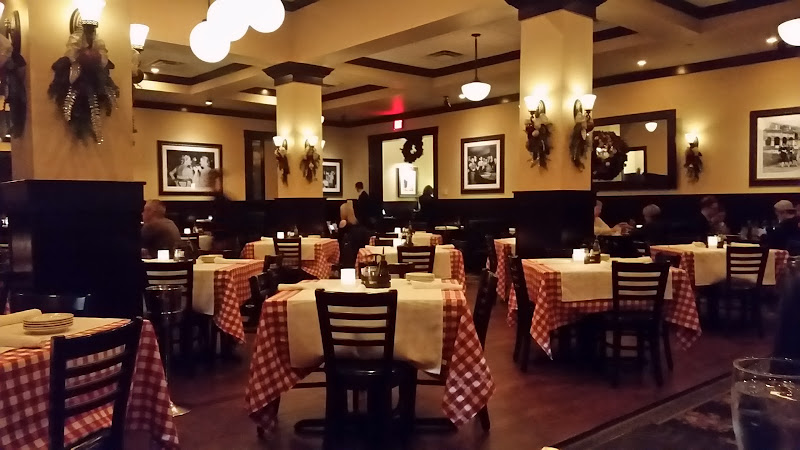 Maggiano’s Little Italy