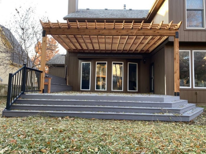 Dynamic Decksteriors LLC